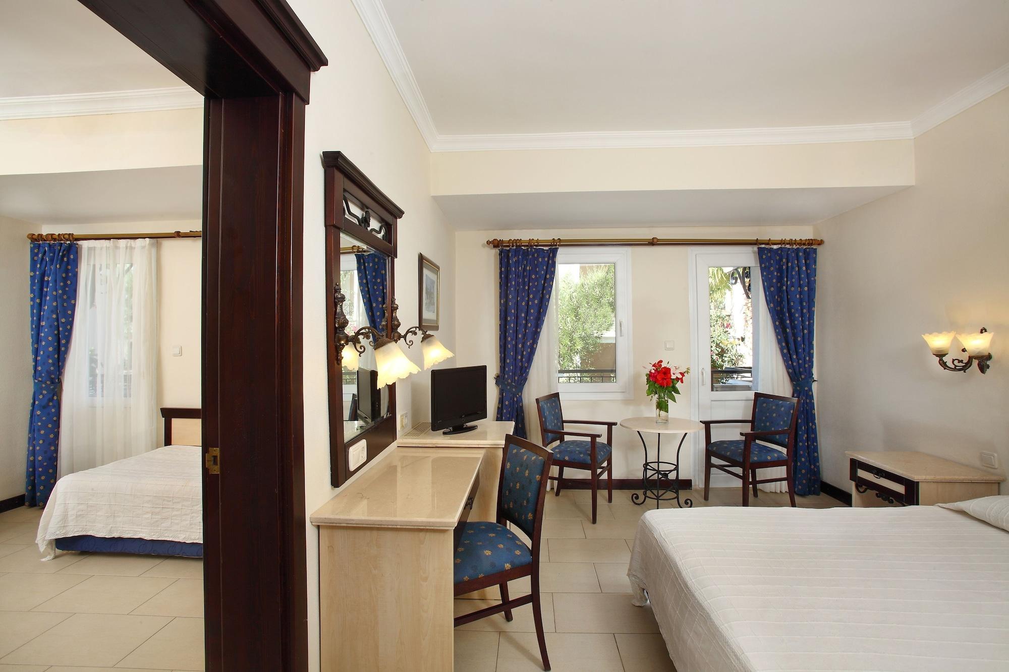 Hotel Cactus Mirage Family Club à Yalıkavak Extérieur photo