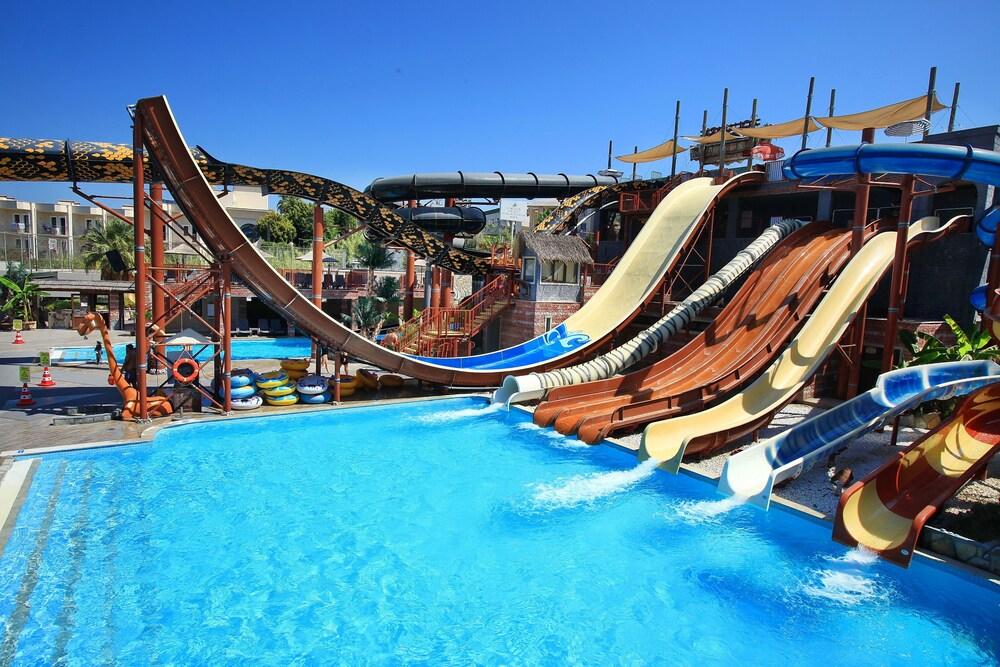 Hotel Cactus Mirage Family Club à Yalıkavak Extérieur photo