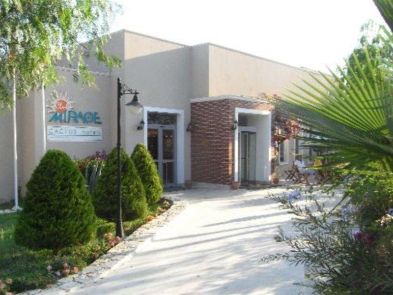 Hotel Cactus Mirage Family Club à Yalıkavak Extérieur photo