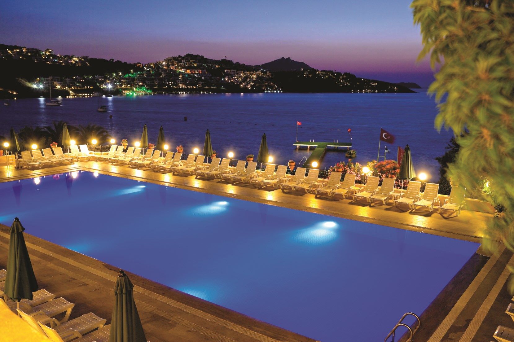 Hotel Cactus Mirage Family Club à Yalıkavak Extérieur photo