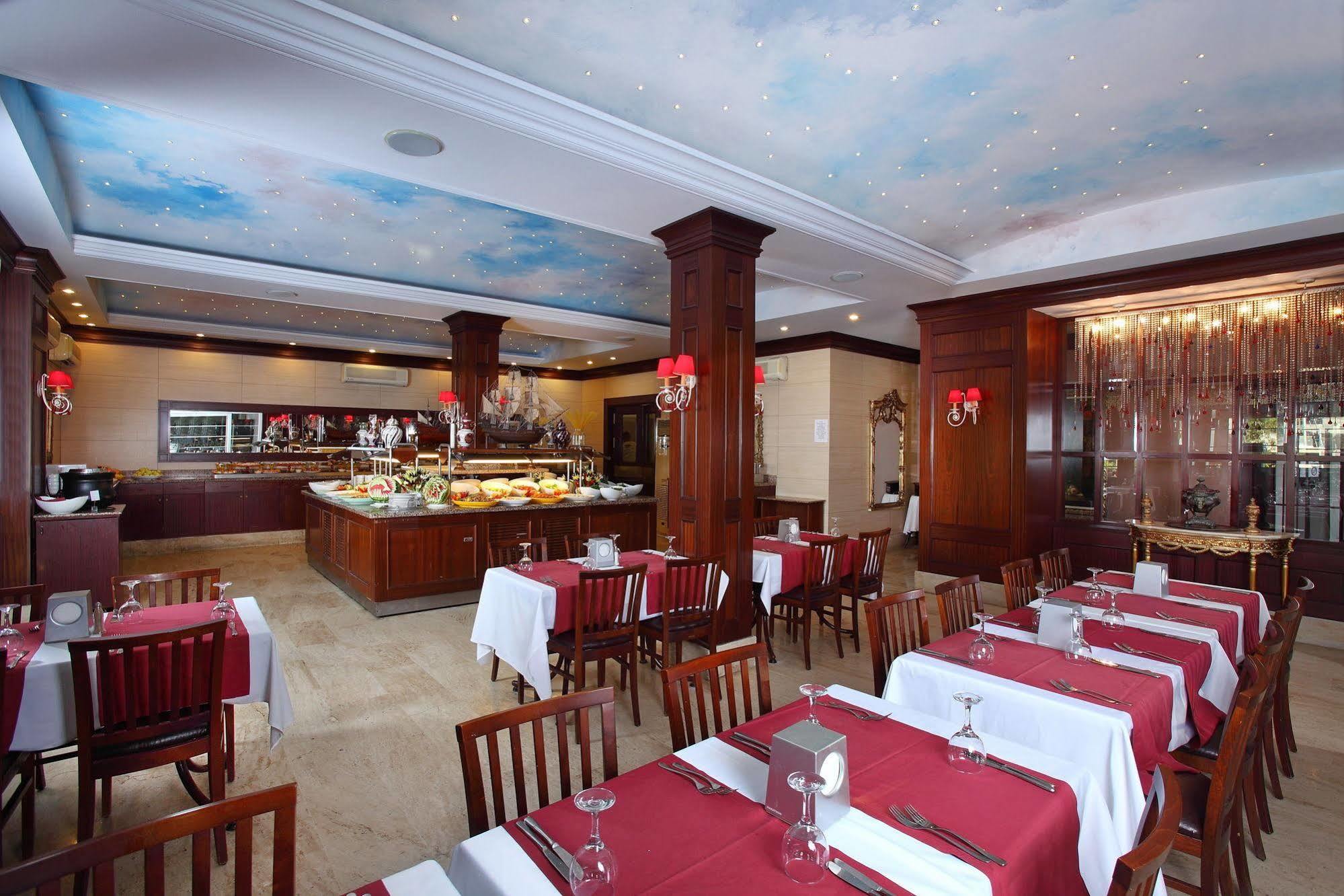 Hotel Cactus Mirage Family Club à Yalıkavak Extérieur photo