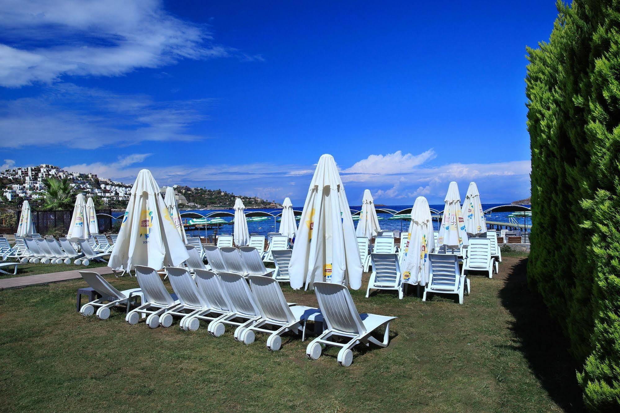 Hotel Cactus Mirage Family Club à Yalıkavak Extérieur photo