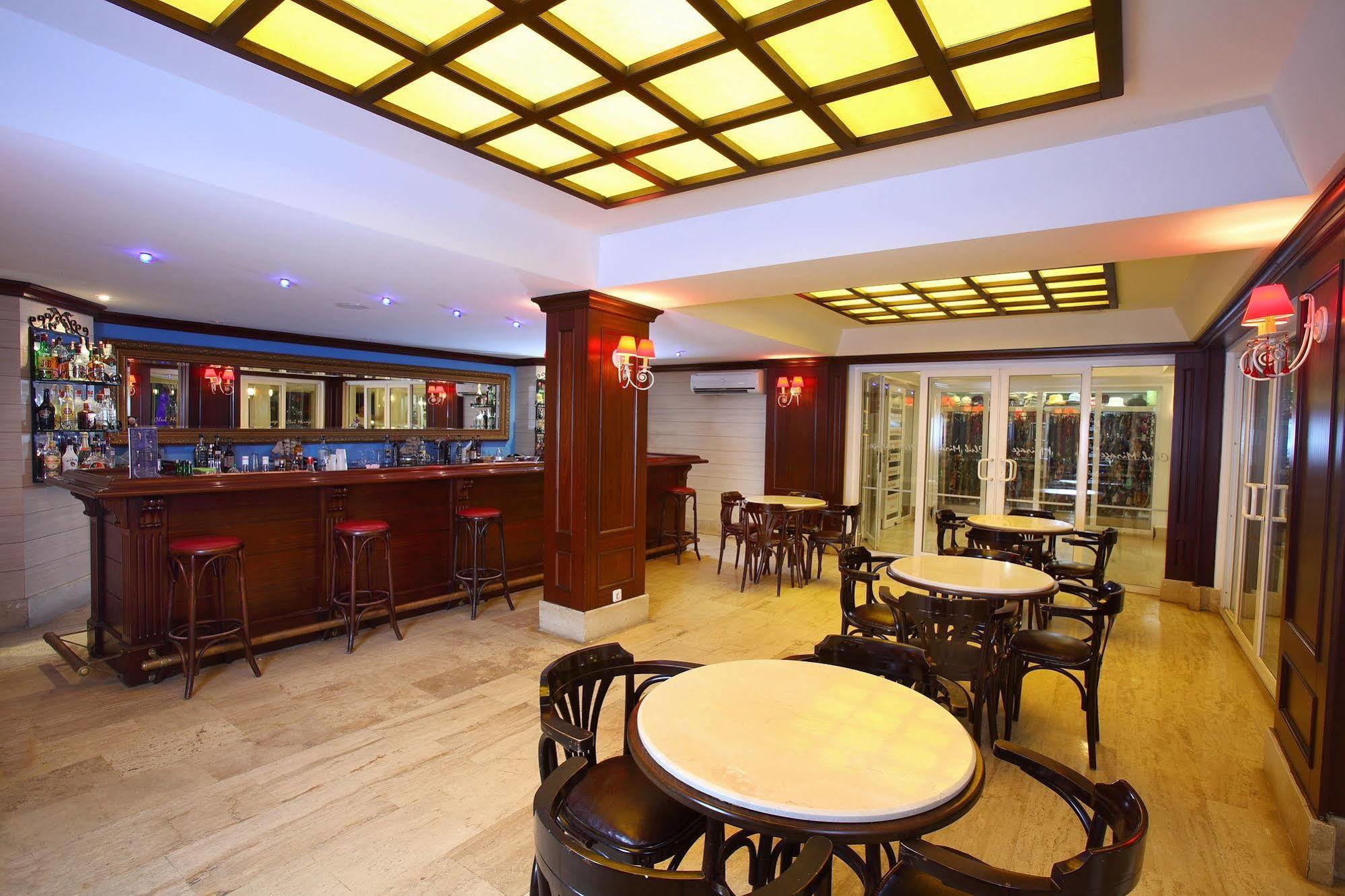 Hotel Cactus Mirage Family Club à Yalıkavak Extérieur photo