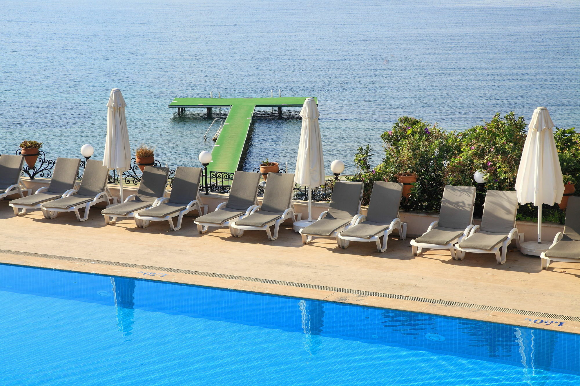 Hotel Cactus Mirage Family Club à Yalıkavak Extérieur photo